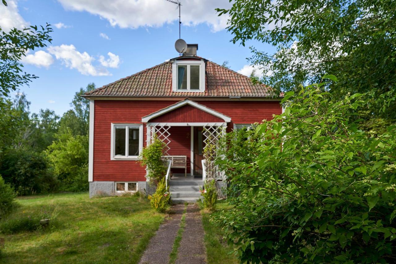 Red Haven Cottage Edsbruk Buitenkant foto